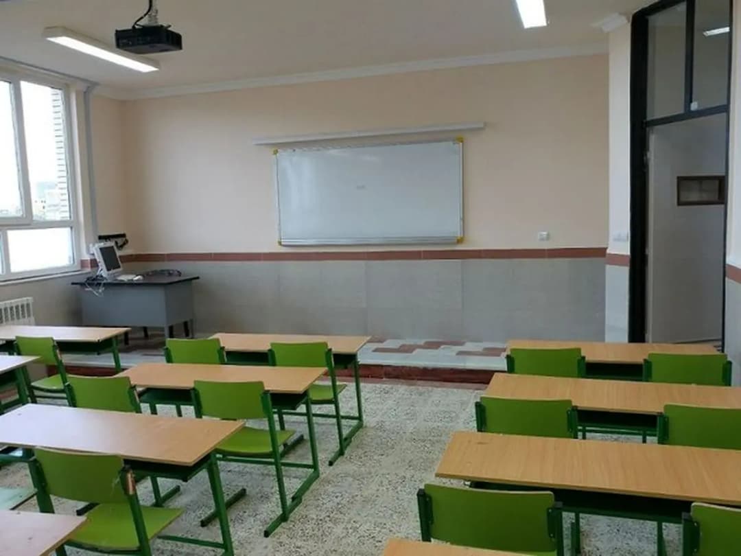 دبیرستان غیردولتی سلام